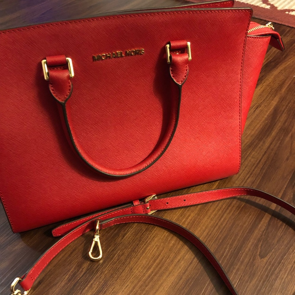 Michael Kors Selma Satchel